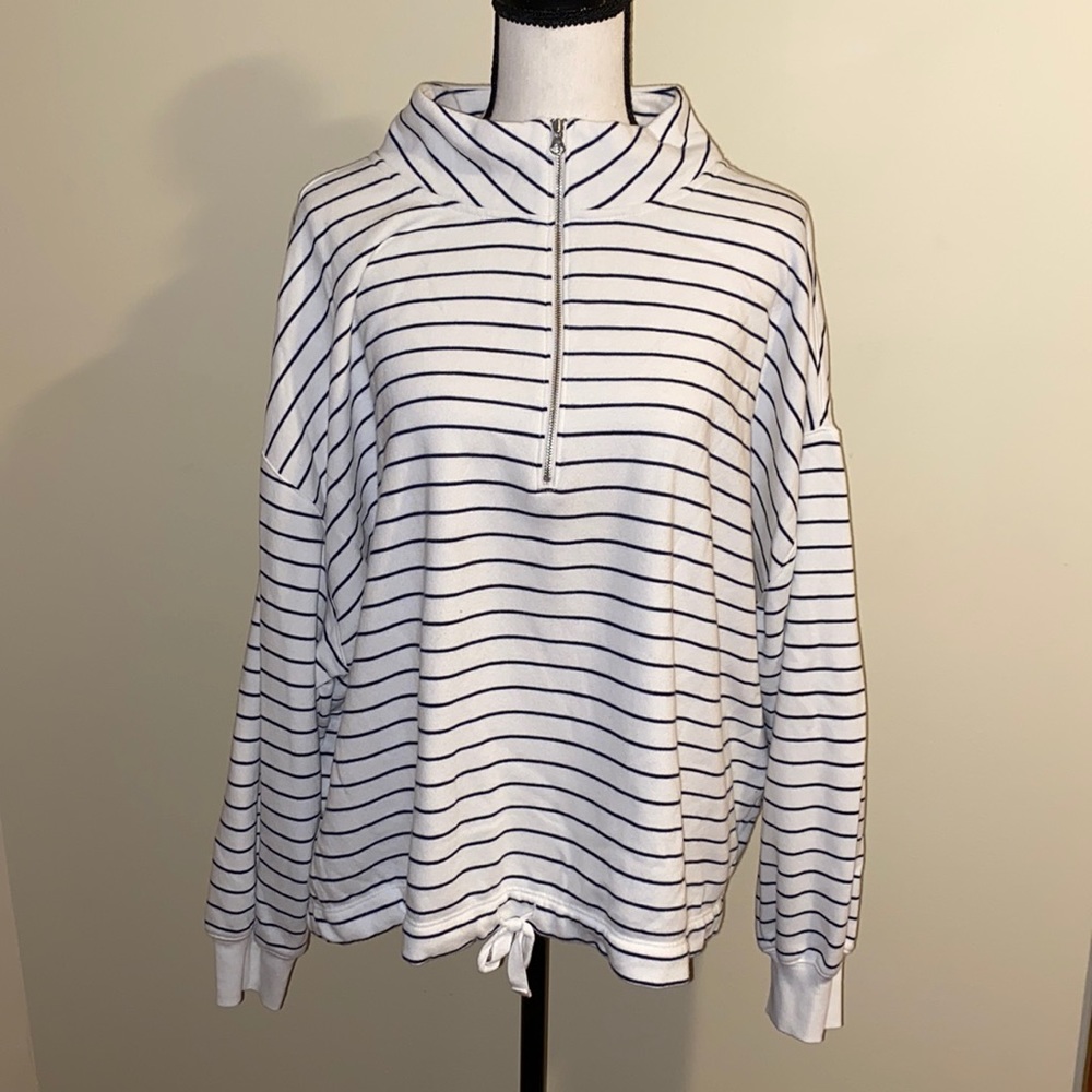Old navy 1/4 zip top